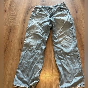 Never worn new with out tags straight leg zara jeans
